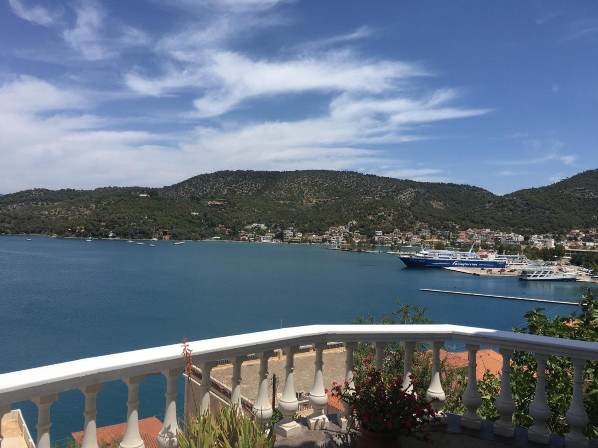 Kasteli Suite Poros Town Exteriér fotografie