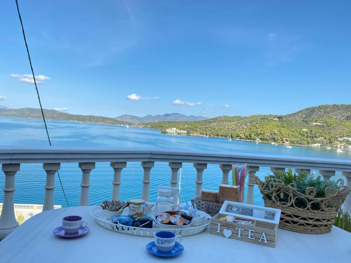 Kasteli Suite Poros Town Exteriér fotografie