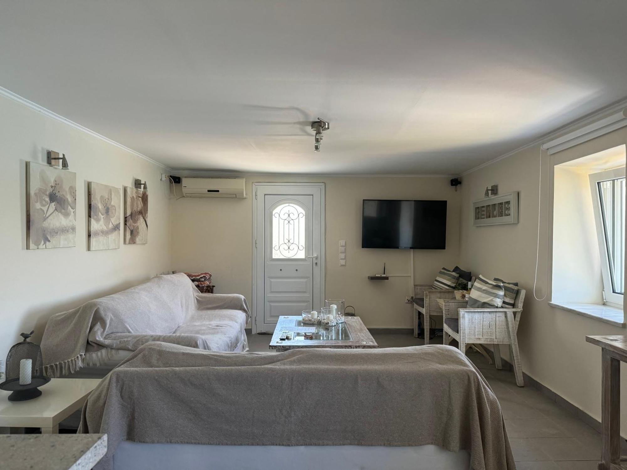 Kasteli Suite Poros Town Exteriér fotografie